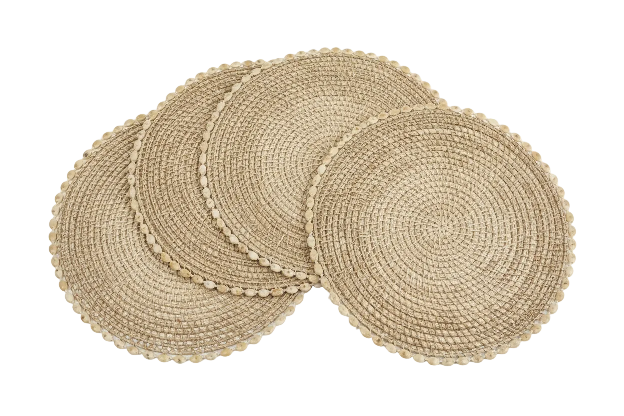 Set of 4 Pandan Weave Shell Placemat