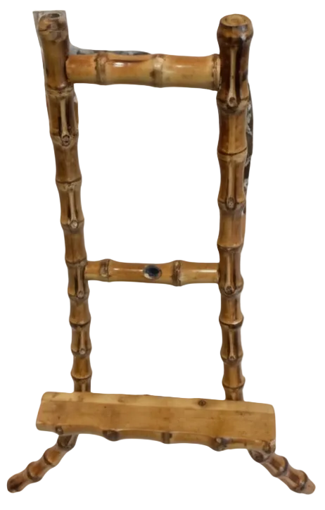 Bamboo Table Top Easel